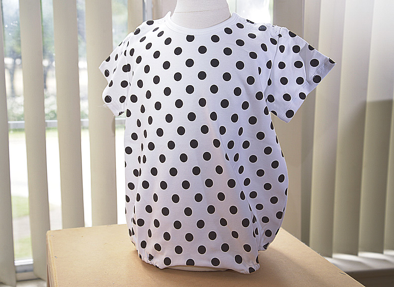big brown dots