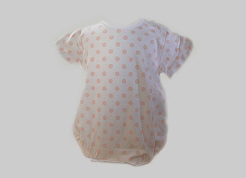 Big Mary Rose Peach Color Dots