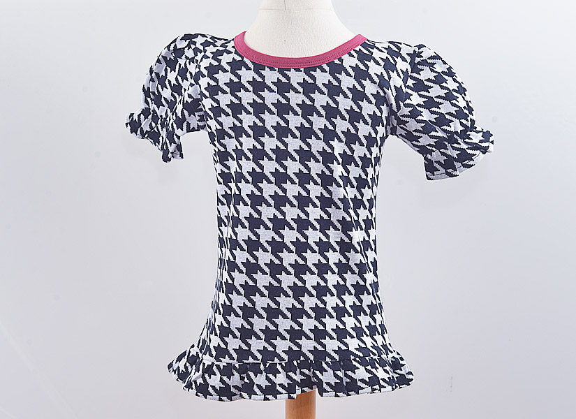 Houndstooth Girl Short Sleeve Ruffle Shirt. Puff Sleeve.