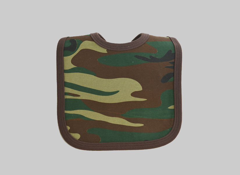 camoufalge baby bib
