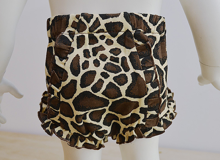 Giraffe Skin Color Ruffle Ciaper Cover